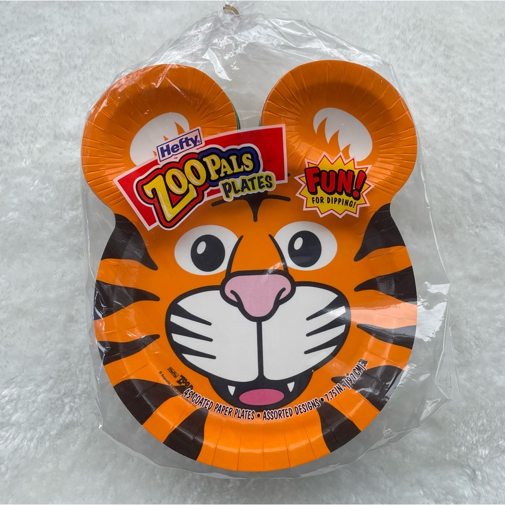 Hefty Zoo Pals Paper Plates 45 Count